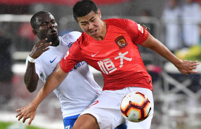 因此导致他 因此导致他