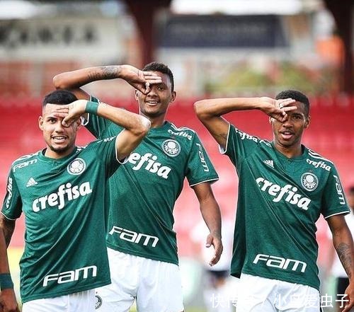 其他球员仍 其他球员仍